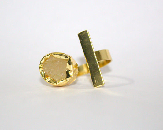 Solstice Bar & Stone Ring